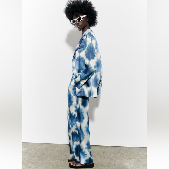 BNET ZARA 2 PCS SET SUIT SATIN EFFECT PRINTED PANTS AND BLAZER - Picture 8 of 13